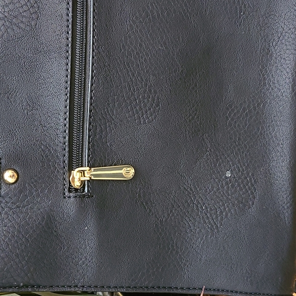 Black and off white handbag - Picture 8 of 8